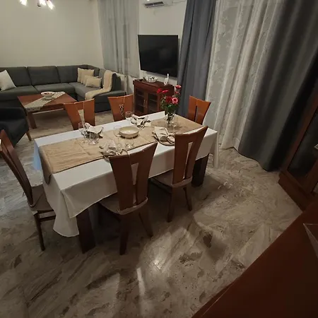 Panora House Apartman